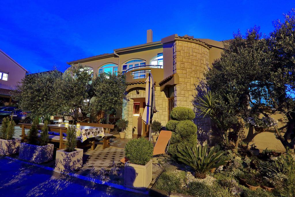 Apartments Melita بيبينيا الغرفة الصورة