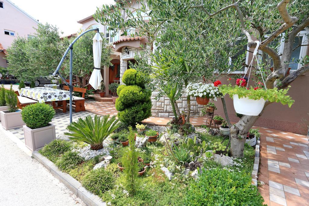 Apartments Melita بيبينيا المظهر الخارجي الصورة