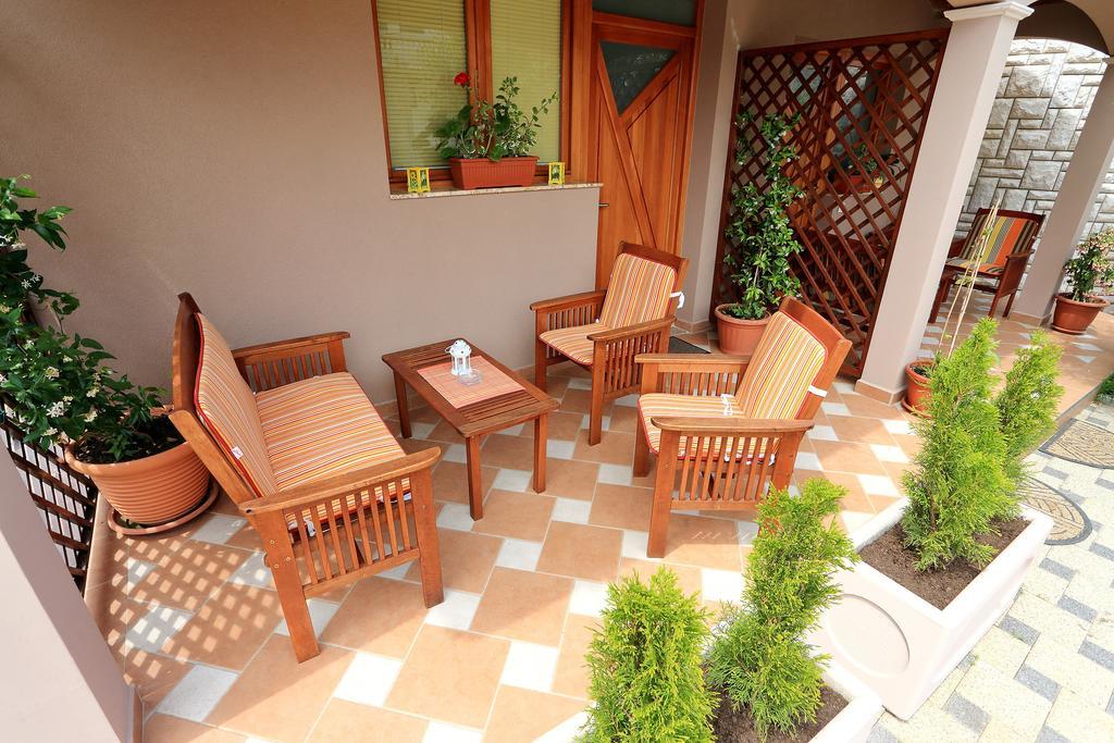 Apartments Melita بيبينيا الغرفة الصورة