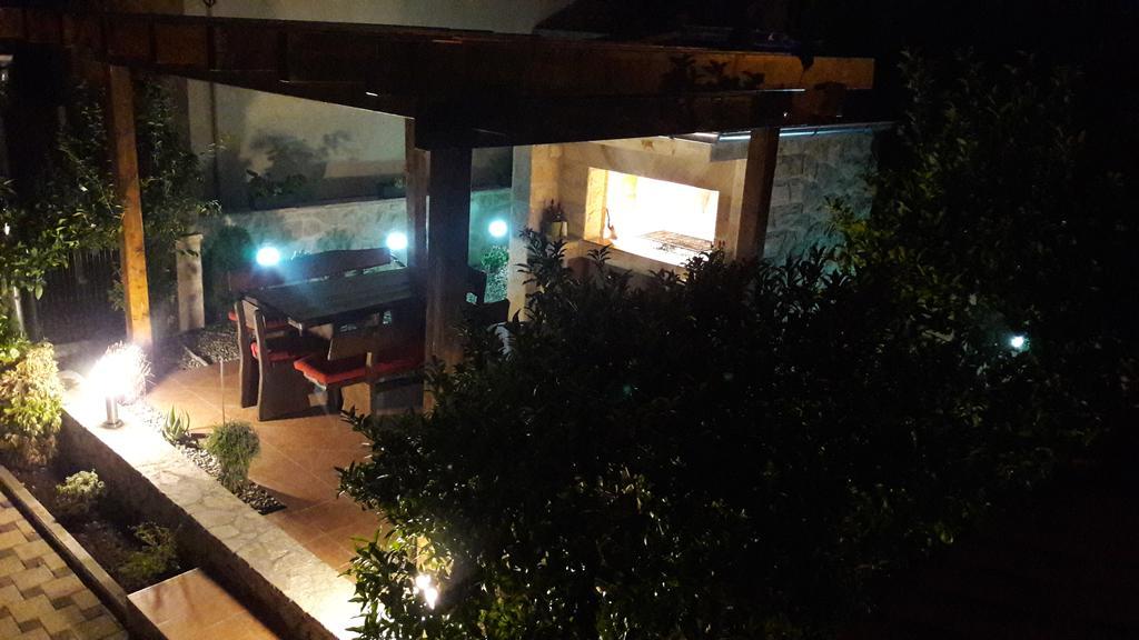 Apartments Melita بيبينيا المظهر الخارجي الصورة